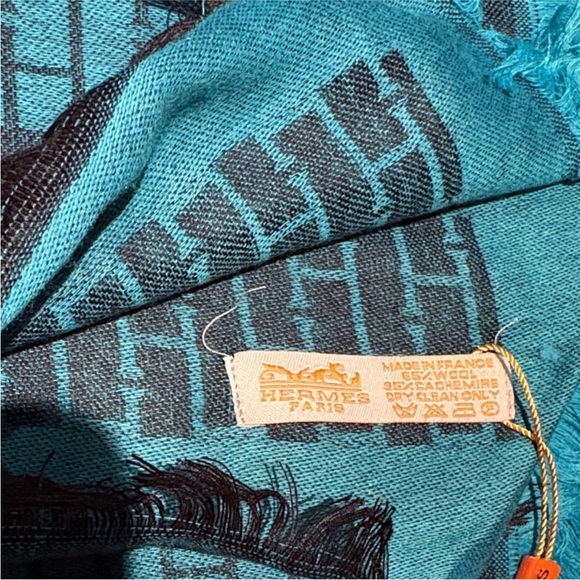 Hermes Teal and Black Scarf - Picture 3 of 5